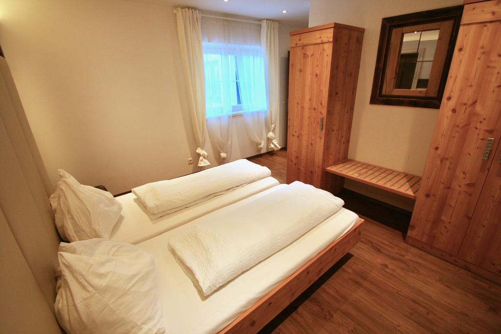 Chalet Apartment ลีโอกัง ภายนอก รูปภาพ