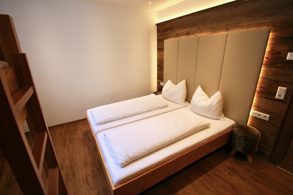Chalet Apartment ลีโอกัง ภายนอก รูปภาพ